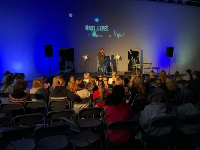 Agnieten College ervaart de betekenis van Kerst